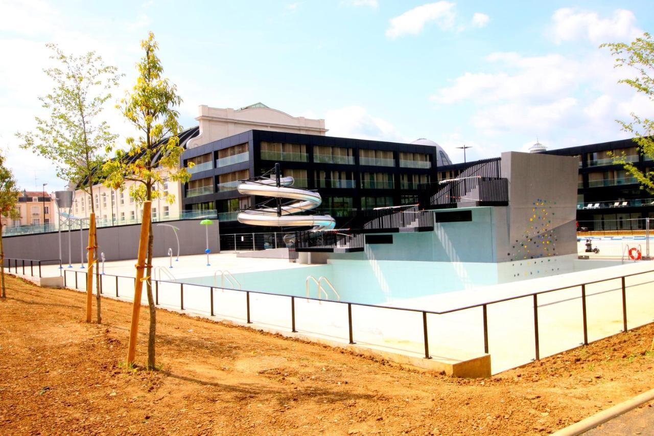 Le Chalet Des Thermes Nancy Exteriör bild